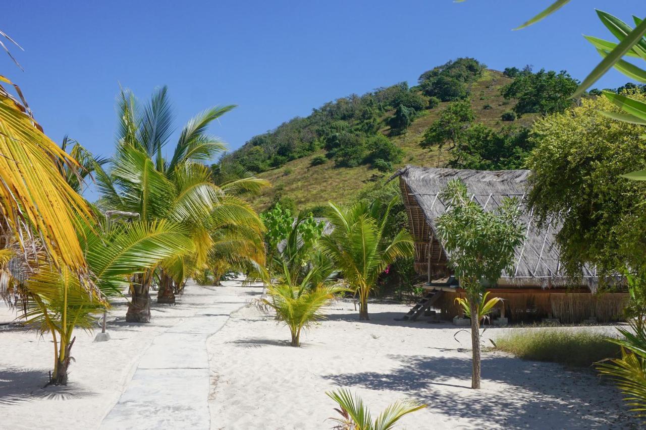 Hotel Le Pirate Island - Adults Only Labuan Bajo Esterno foto