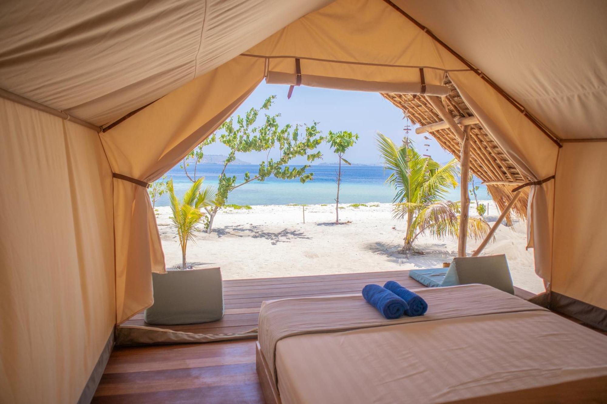 Hotel Le Pirate Island - Adults Only Labuan Bajo Esterno foto