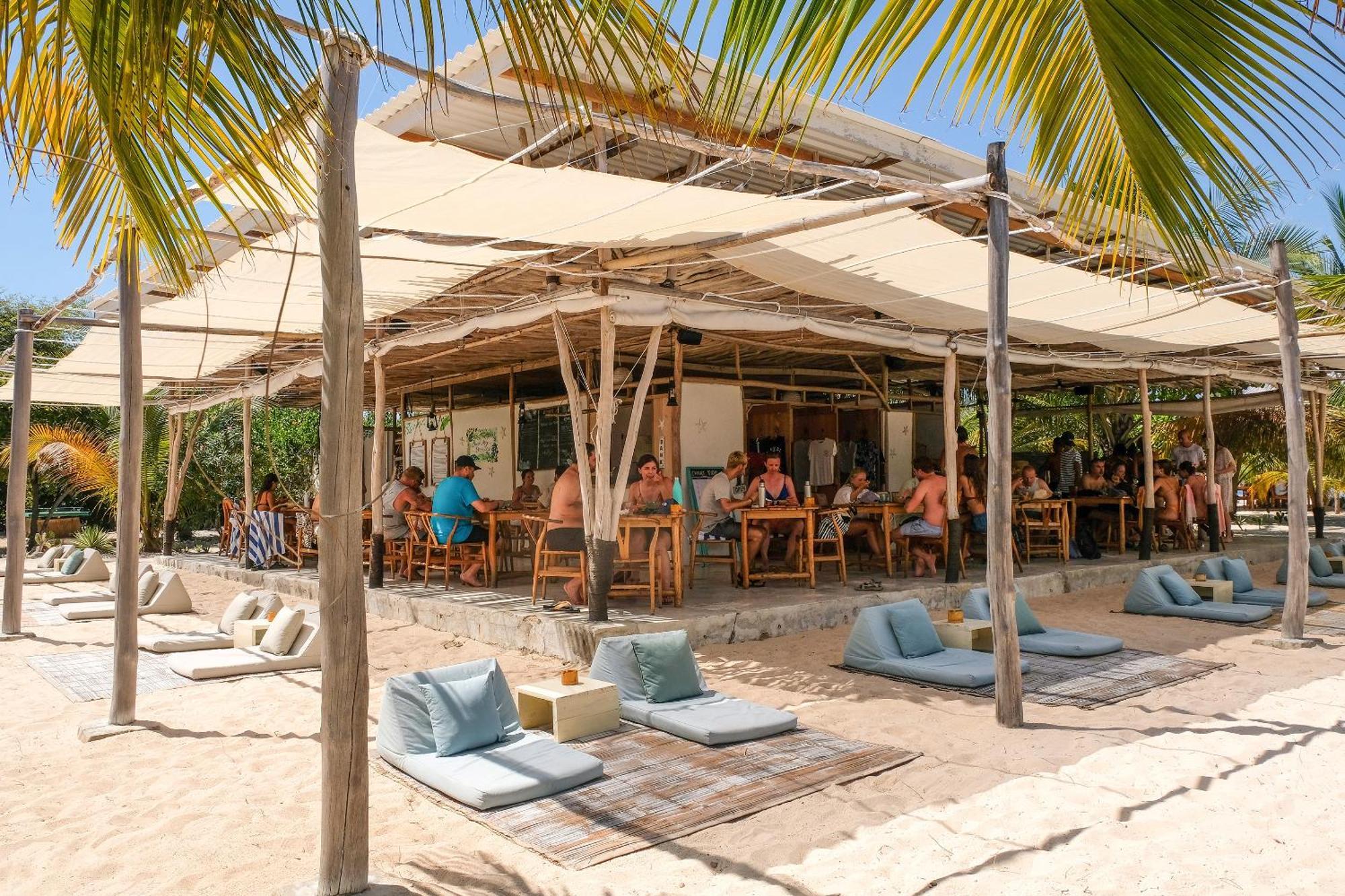 Hotel Le Pirate Island - Adults Only Labuan Bajo Esterno foto