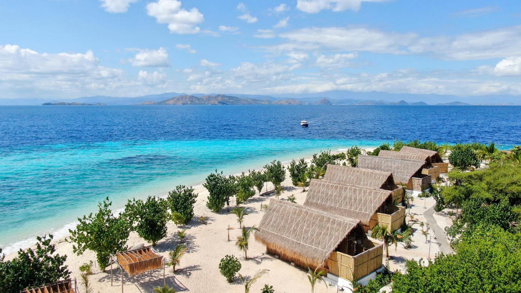 Hotel Le Pirate Island - Adults Only Labuan Bajo Esterno foto