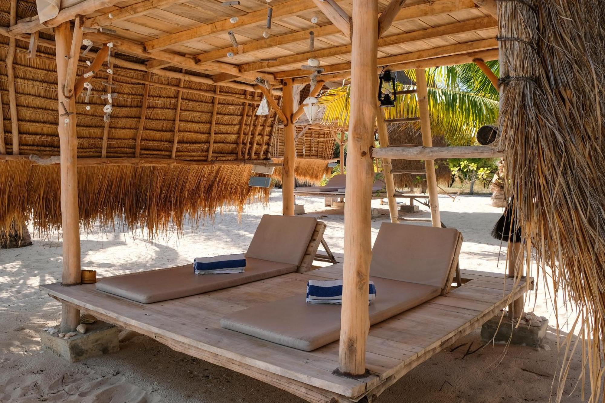 Hotel Le Pirate Island - Adults Only Labuan Bajo Esterno foto