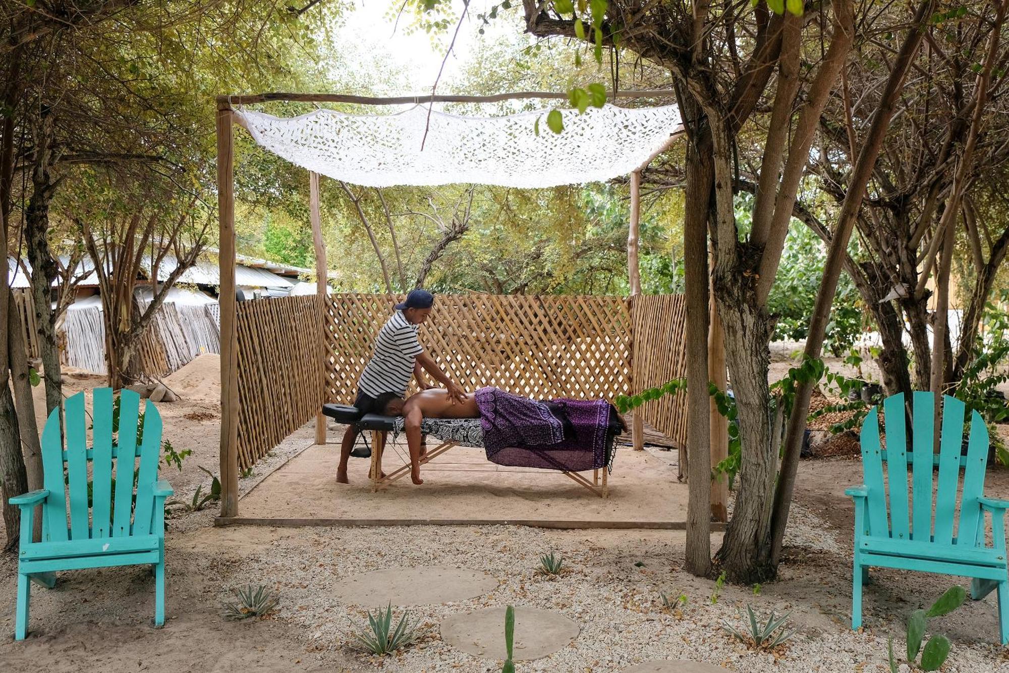 Hotel Le Pirate Island - Adults Only Labuan Bajo Esterno foto